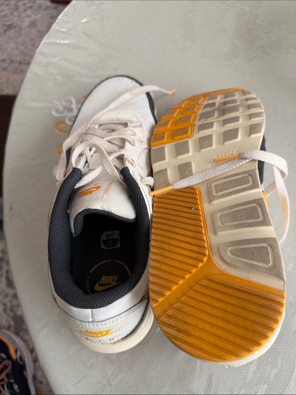 Nike Men’s White, Black & Yellow Low-Top Sneakers - Picture 4 of 4